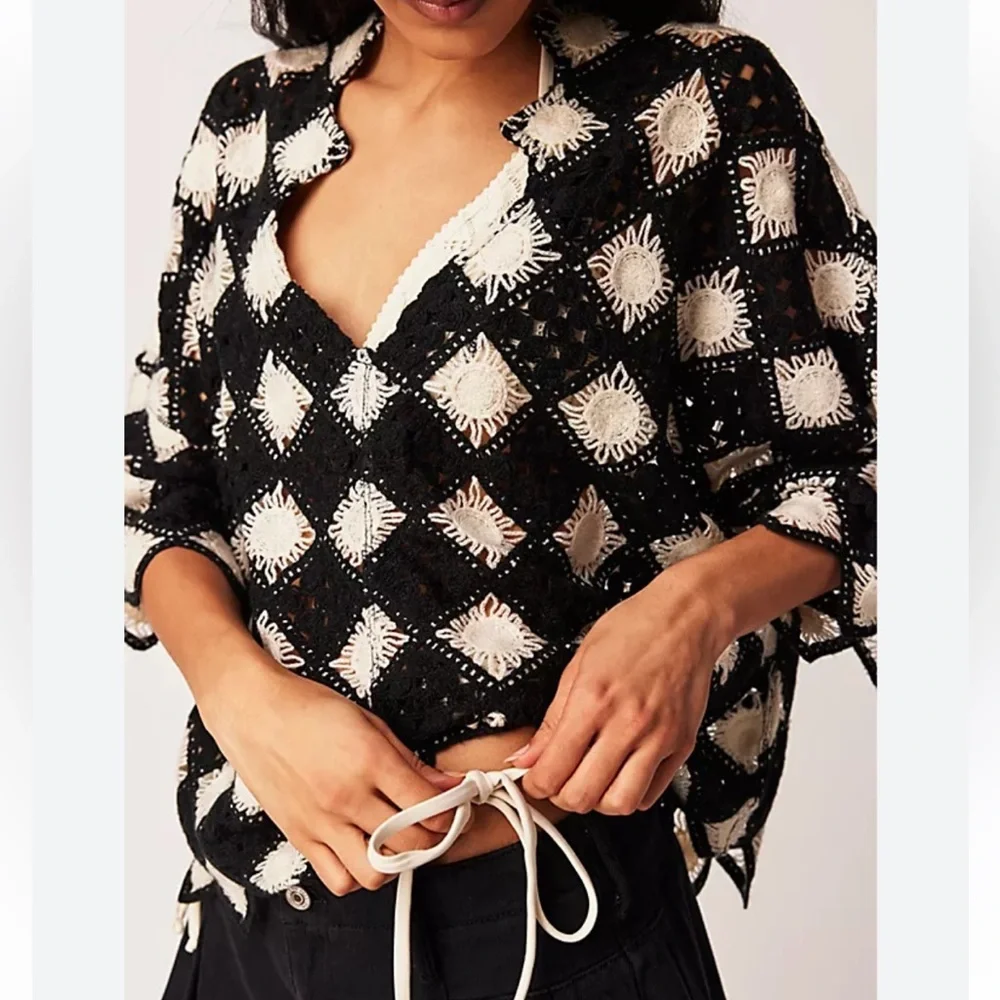 Free People Beach House Crochet Top Size XS - Picture 11 of 11